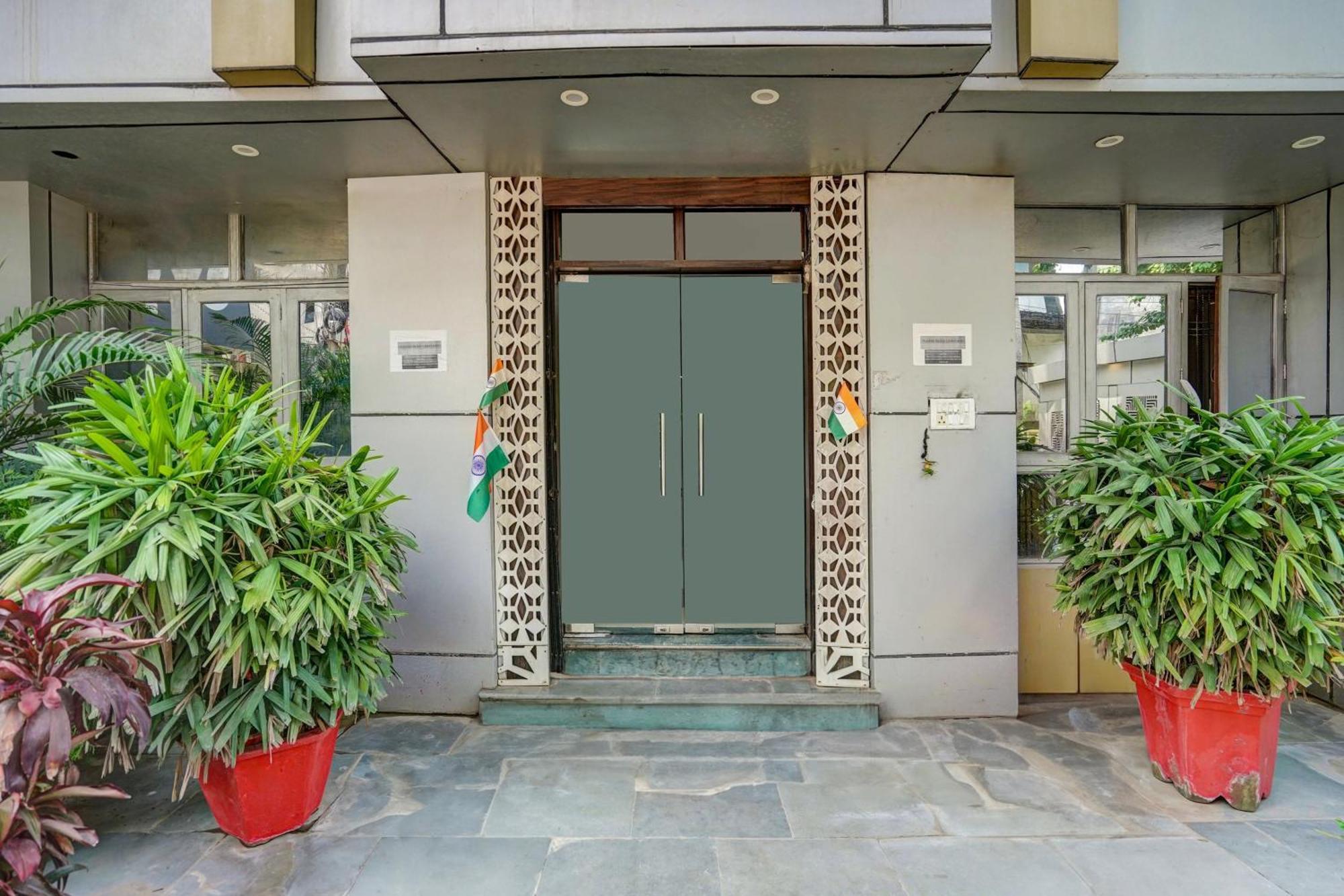 Super Hotel O Sgpgi Bijnaur Exteriér fotografie