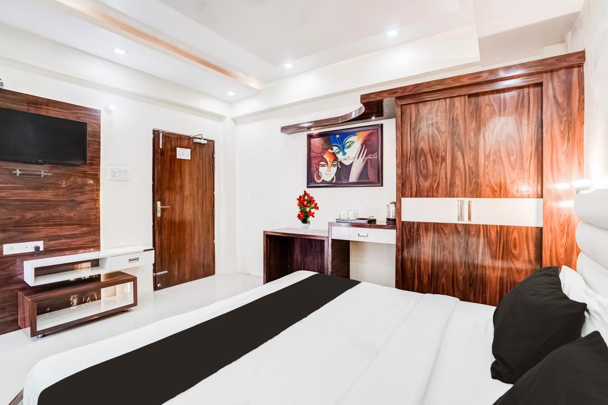 Super Hotel O Sgpgi Bijnaur Exteriér fotografie